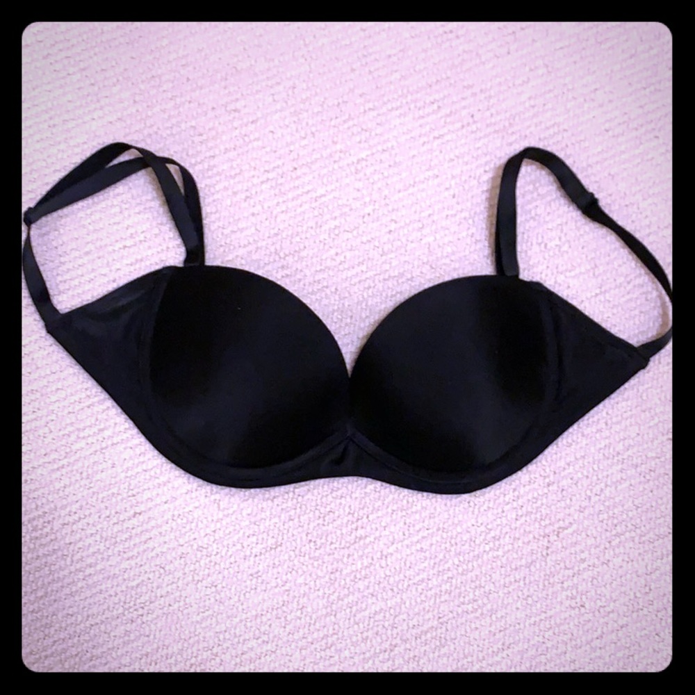 Black backless bra!